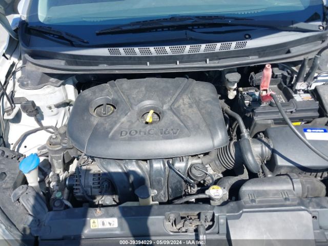 Photo 9 VIN: KMHDH4AE9FU378861 - HYUNDAI ELANTRA 