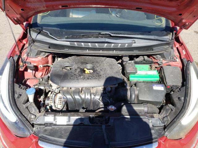 Photo 6 VIN: KMHDH4AE9FU381937 - HYUNDAI ELANTRA SE 