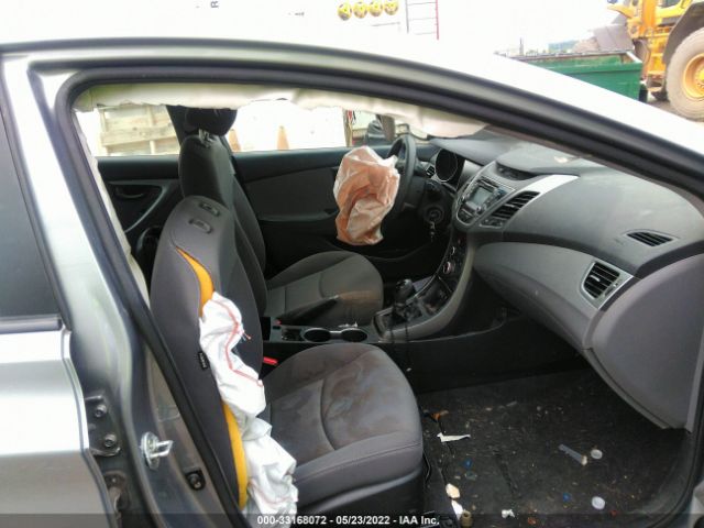 Photo 4 VIN: KMHDH4AE9FU382294 - HYUNDAI ELANTRA 