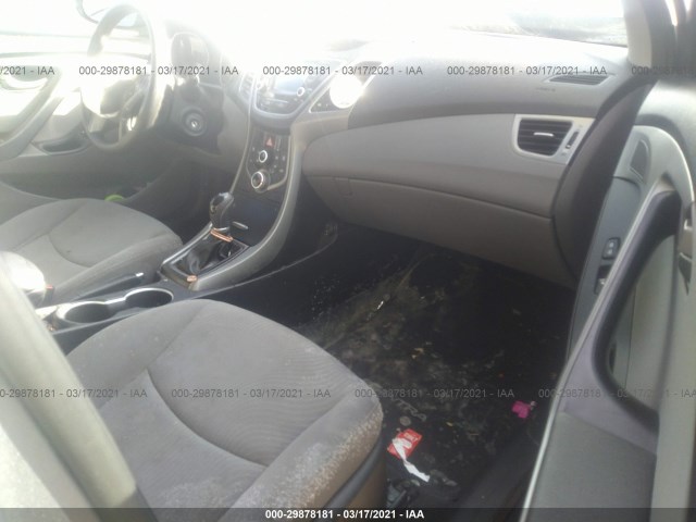 Photo 4 VIN: KMHDH4AE9GU475320 - HYUNDAI ELANTRA 