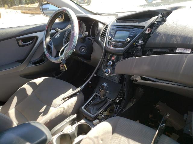 Photo 8 VIN: KMHDH4AE9GU501785 - HYUNDAI ELANTRA SE 