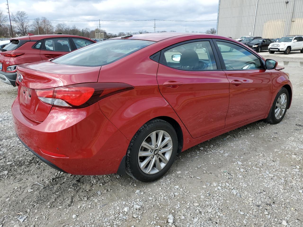 Photo 2 VIN: KMHDH4AE9GU518683 - HYUNDAI ELANTRA 