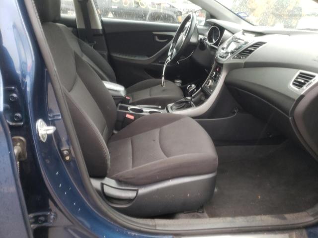 Photo 4 VIN: KMHDH4AE9GU547665 - HYUNDAI ELANTRA SE 