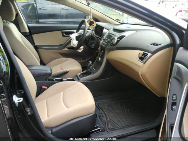 Photo 4 VIN: KMHDH4AE9GU575501 - HYUNDAI ELANTRA 