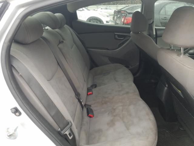 Photo 5 VIN: KMHDH4AE9GU579497 - HYUNDAI ELANTRA SE 