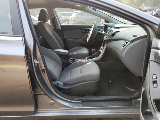 Photo 4 VIN: KMHDH4AE9GU645868 - HYUNDAI ELANTRA SE 