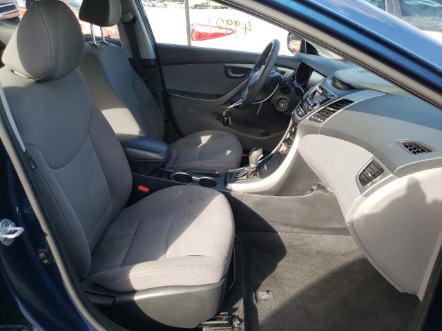 Photo 4 VIN: KMHDH4AE9GU649032 - HYUNDAI ELANTRA SE 