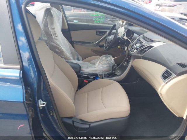 Photo 4 VIN: KMHDH4AE9GU652397 - HYUNDAI ELANTRA 