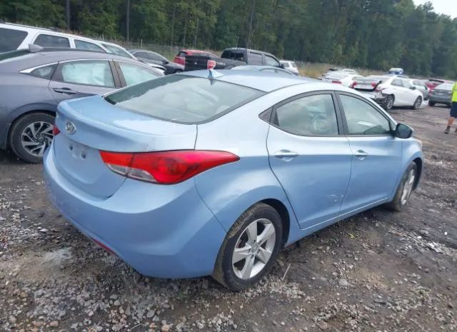 Photo 3 VIN: KMHDH4AEOBU095369 - HYUNDAI ELANTRA 