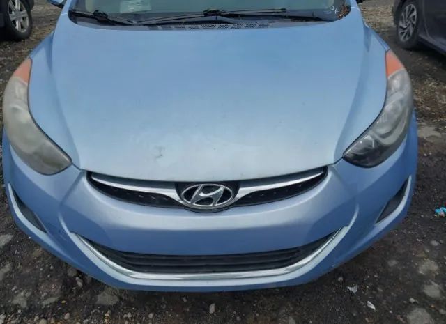 Photo 5 VIN: KMHDH4AEOBU095369 - HYUNDAI ELANTRA 