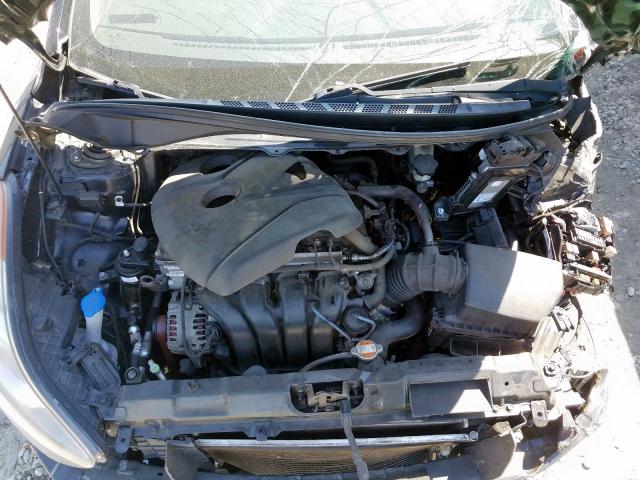 Photo 6 VIN: KMHDH4AEXBU085884 - HYUNDAI ELANTRA GL 