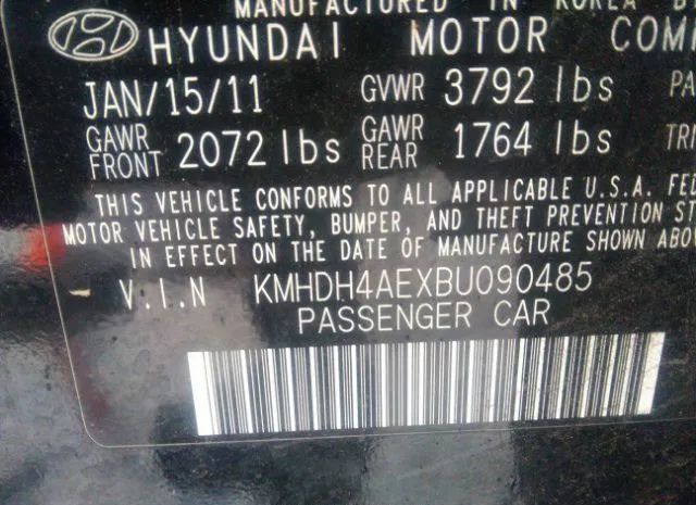 Photo 8 VIN: KMHDH4AEXBU090485 - HYUNDAI ELANTRA 