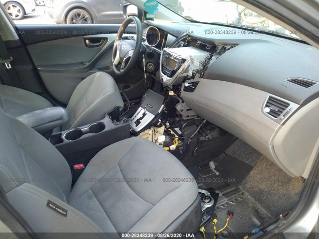 Photo 4 VIN: KMHDH4AEXBU093533 - HYUNDAI ELANTRA 