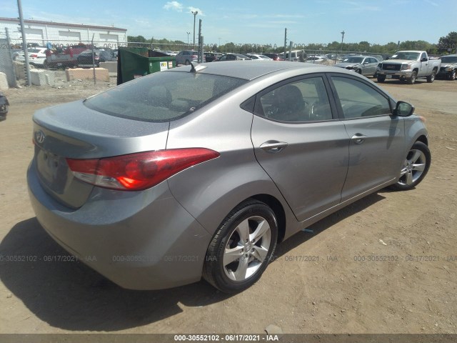 Photo 3 VIN: KMHDH4AEXBU099140 - HYUNDAI ELANTRA 