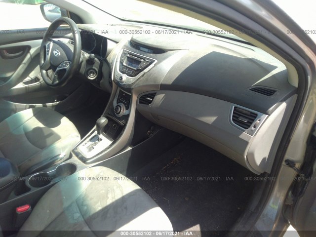 Photo 4 VIN: KMHDH4AEXBU099140 - HYUNDAI ELANTRA 