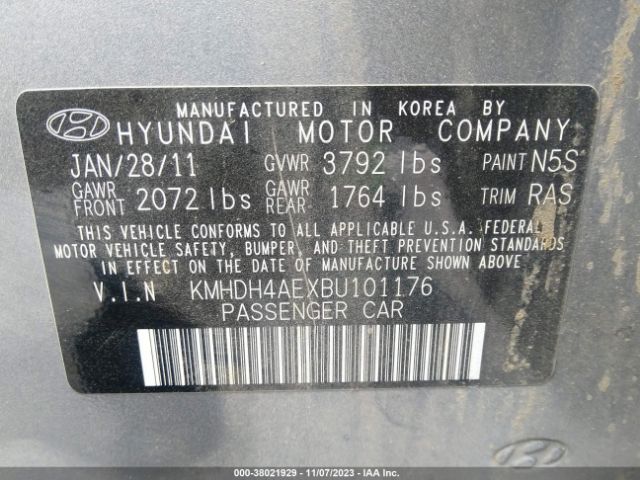 Photo 8 VIN: KMHDH4AEXBU101176 - HYUNDAI ELANTRA 