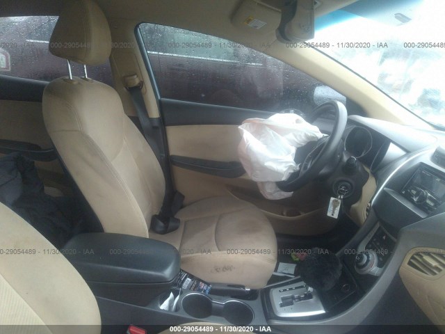 Photo 4 VIN: KMHDH4AEXBU111111 - HYUNDAI ELANTRA 