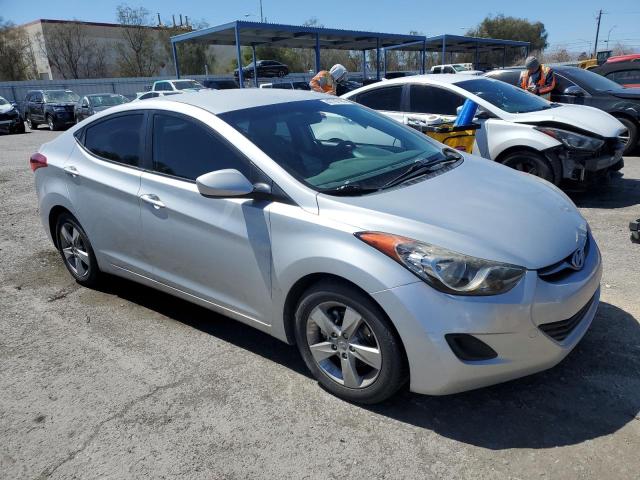 Photo 3 VIN: KMHDH4AEXBU126465 - HYUNDAI ELANTRA GL 