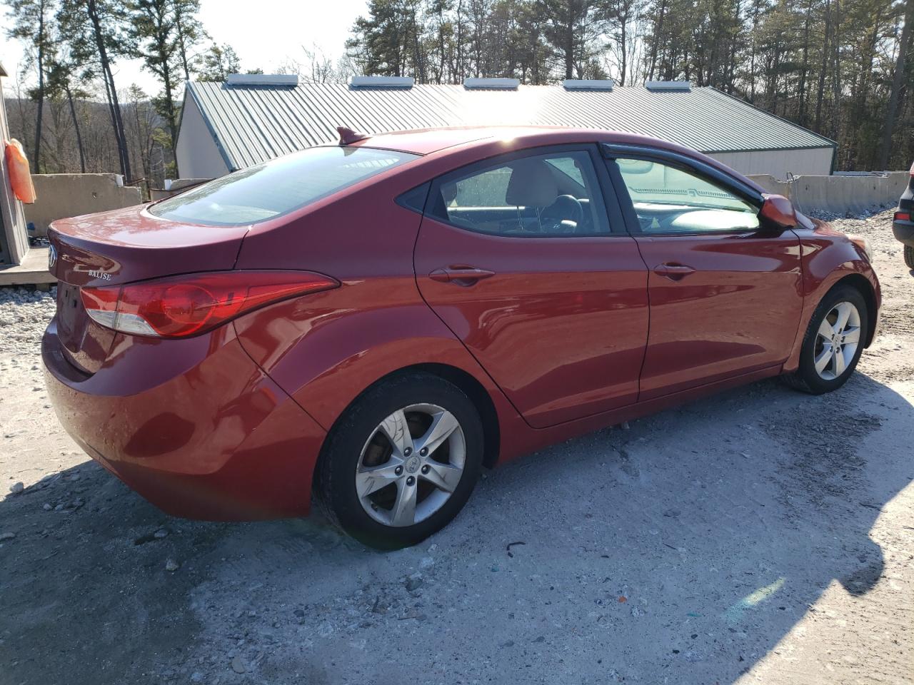 Photo 2 VIN: KMHDH4AEXBU129320 - HYUNDAI ELANTRA 