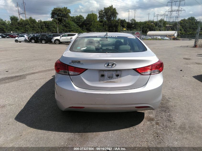 Photo 16 VIN: KMHDH4AEXBU171910 - HYUNDAI ELANTRA 