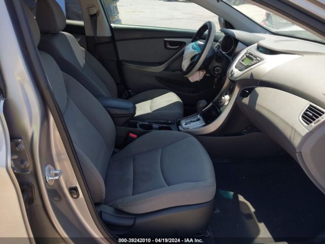 Photo 4 VIN: KMHDH4AEXCU190734 - HYUNDAI ELANTRA 