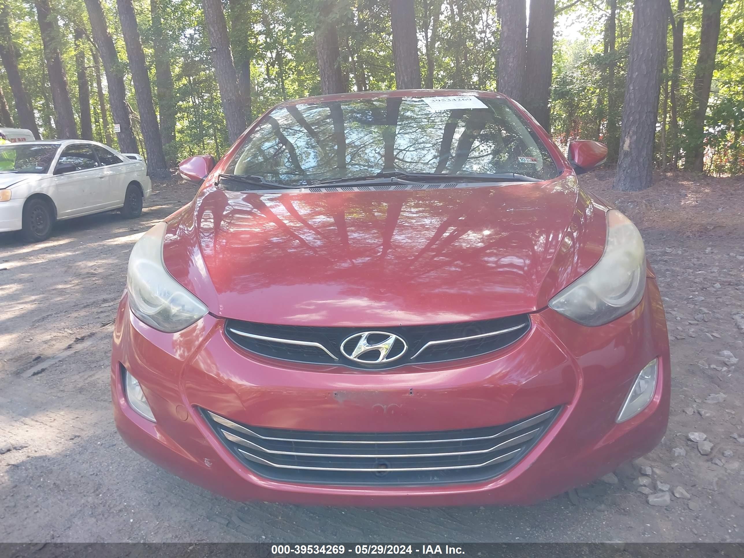 Photo 11 VIN: KMHDH4AEXCU300911 - HYUNDAI ELANTRA 