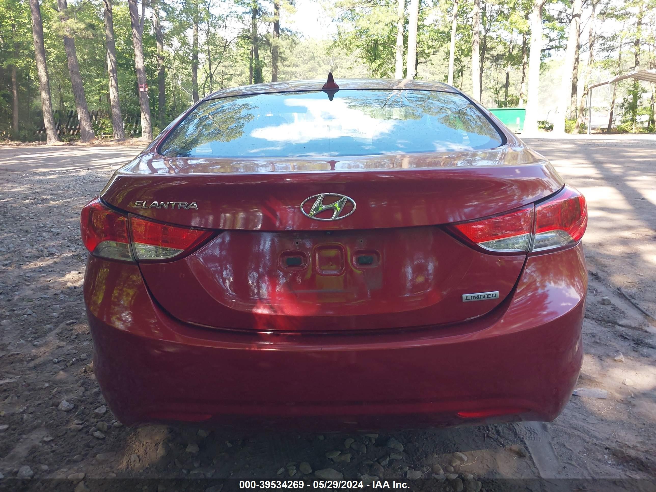 Photo 15 VIN: KMHDH4AEXCU300911 - HYUNDAI ELANTRA 