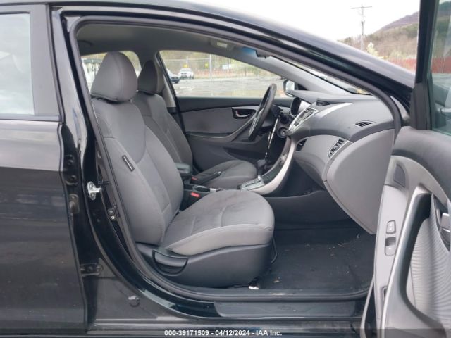 Photo 4 VIN: KMHDH4AEXCU404735 - HYUNDAI ELANTRA 