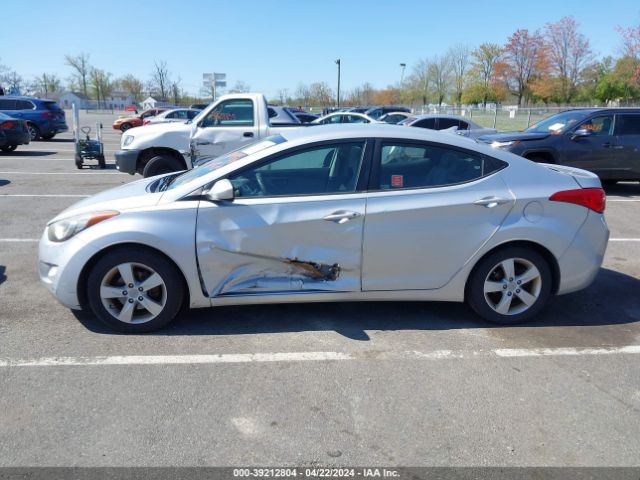 Photo 5 VIN: KMHDH4AEXCU418697 - HYUNDAI ELANTRA 