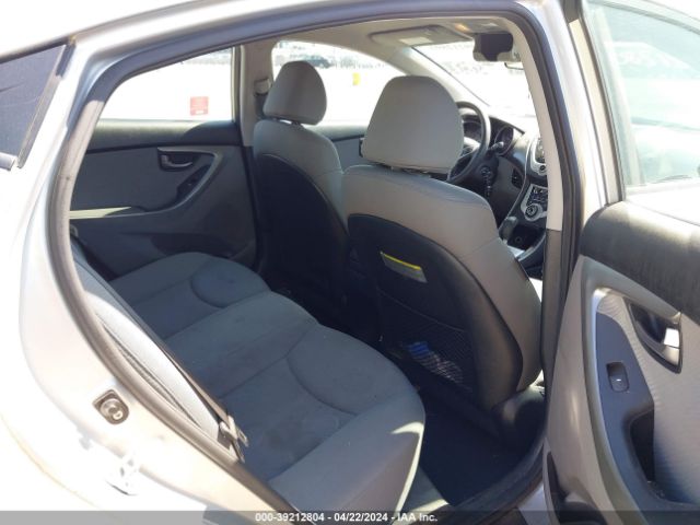 Photo 7 VIN: KMHDH4AEXCU418697 - HYUNDAI ELANTRA 