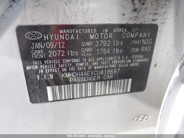 Photo 8 VIN: KMHDH4AEXCU418697 - HYUNDAI ELANTRA 