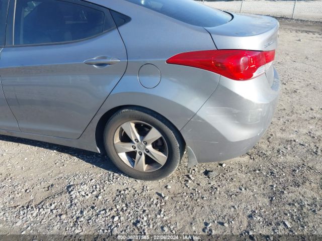 Photo 5 VIN: KMHDH4AEXCU421891 - HYUNDAI ELANTRA 