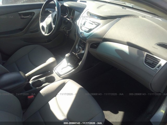 Photo 4 VIN: KMHDH4AEXCU424130 - HYUNDAI ELANTRA 