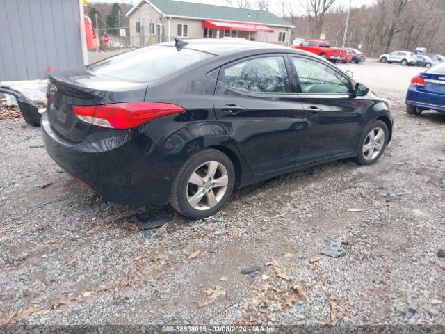 Photo 3 VIN: KMHDH4AEXDU019497 - HYUNDAI ELANTRA 