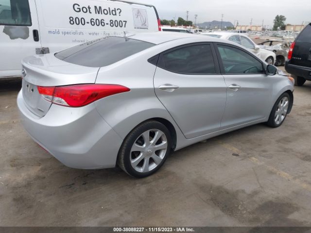 Photo 3 VIN: KMHDH4AEXDU547993 - HYUNDAI ELANTRA 