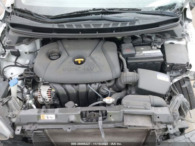 Photo 9 VIN: KMHDH4AEXDU547993 - HYUNDAI ELANTRA 