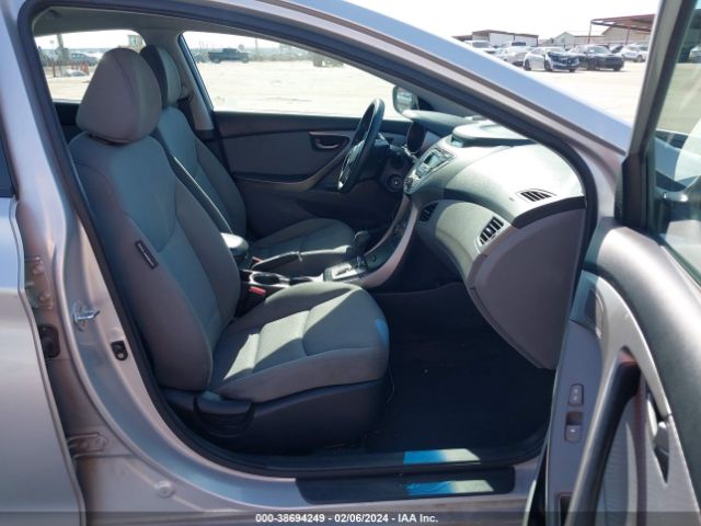 Photo 4 VIN: KMHDH4AEXDU575034 - HYUNDAI ELANTRA 