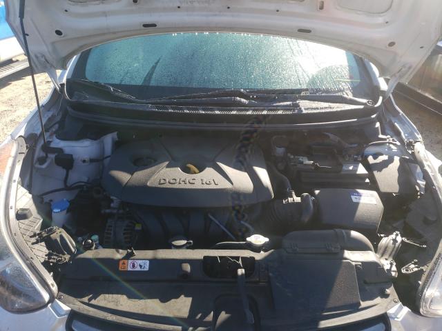 Photo 6 VIN: KMHDH4AEXDU593792 - HYUNDAI ELANTRA GL 