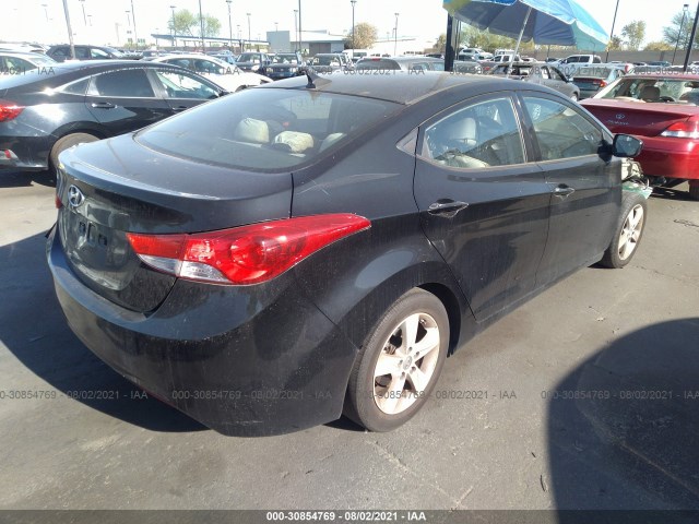 Photo 3 VIN: KMHDH4AEXDU853348 - HYUNDAI ELANTRA 