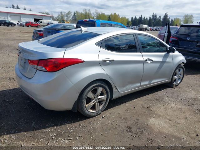 Photo 3 VIN: KMHDH4AEXDU901141 - HYUNDAI ELANTRA 