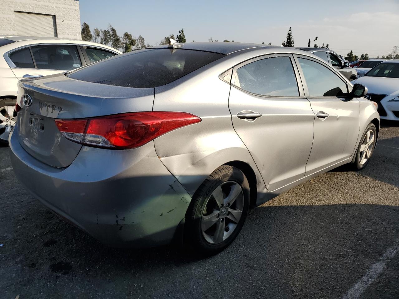 Photo 2 VIN: KMHDH4AEXDU952087 - HYUNDAI ELANTRA 