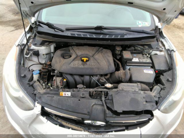 Photo 9 VIN: KMHDH4AEXDU983520 - HYUNDAI ELANTRA 