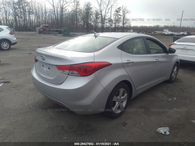 Photo 3 VIN: KMHDH4AEXDU997272 - HYUNDAI ELANTRA 