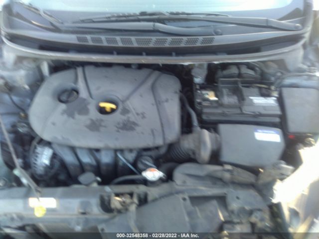 Photo 9 VIN: KMHDH4AEXFU252735 - HYUNDAI ELANTRA 