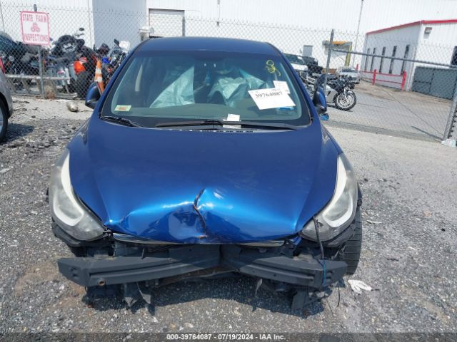 Photo 5 VIN: KMHDH4AEXFU281619 - HYUNDAI ELANTRA 