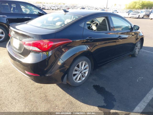 Photo 3 VIN: KMHDH4AEXFU302971 - HYUNDAI ELANTRA 