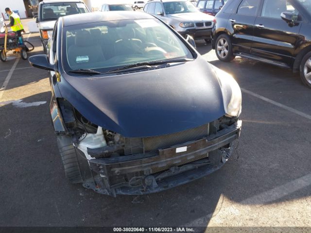 Photo 5 VIN: KMHDH4AEXFU302971 - HYUNDAI ELANTRA 