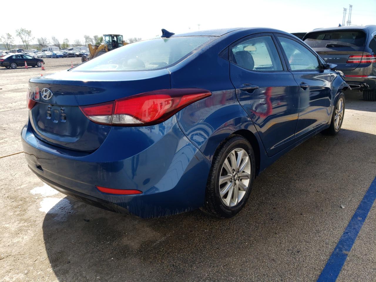 Photo 2 VIN: KMHDH4AEXFU341723 - HYUNDAI ELANTRA 