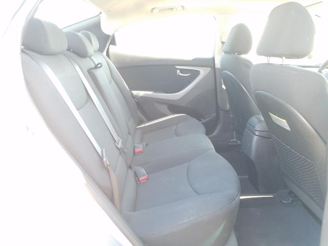 Photo 5 VIN: KMHDH4AEXFU354746 - HYUNDAI ELANTRA SE 