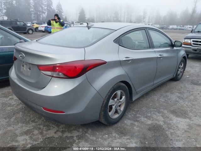 Photo 3 VIN: KMHDH4AEXFU415710 - HYUNDAI ELANTRA 